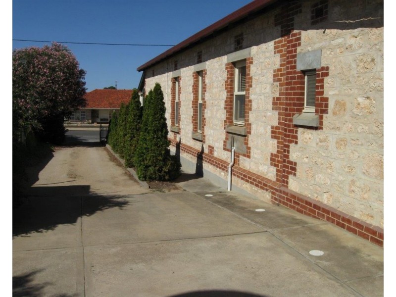 17 Samuel Street, Maitland SA 5573