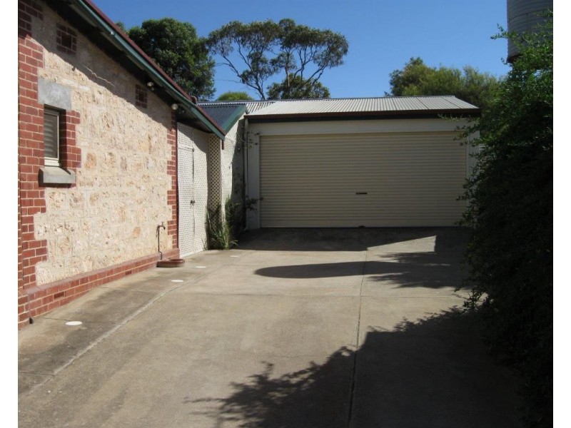 17 Samuel Street, Maitland SA 5573