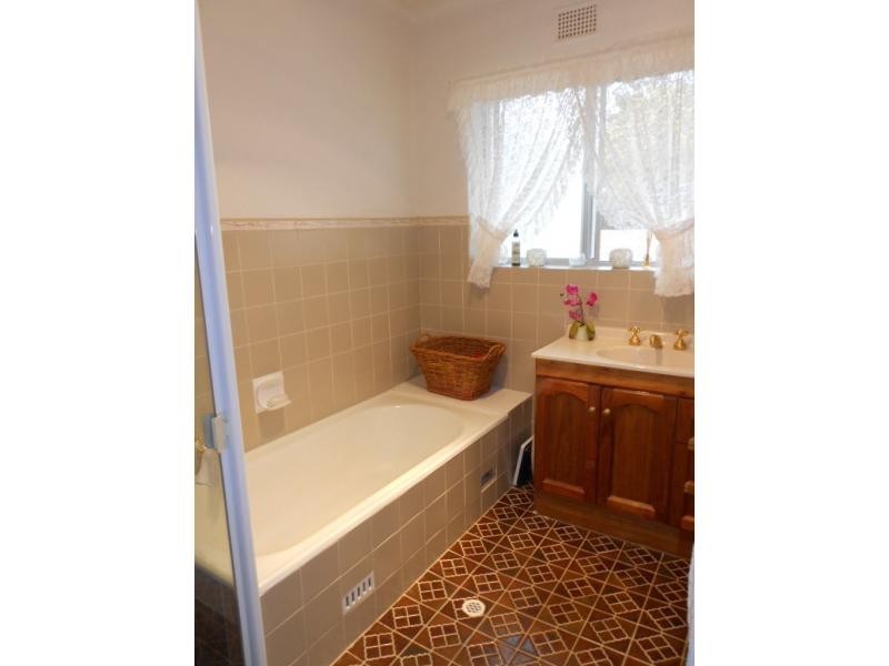 9 Arran Street, Jamestown SA 5491