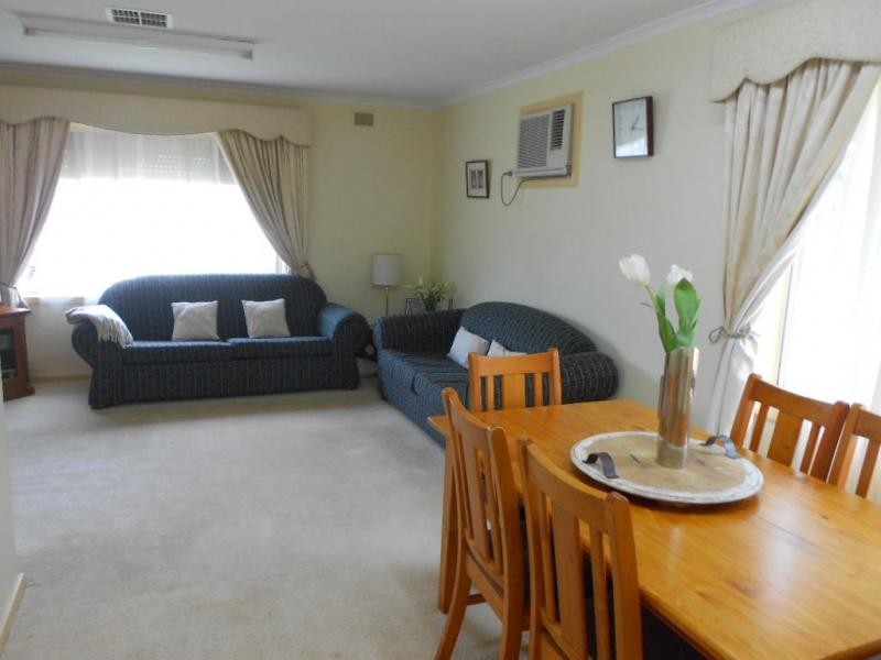 9 Arran Street, Jamestown SA 5491