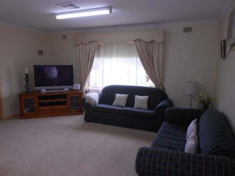 9 Arran Street, Jamestown SA 5491