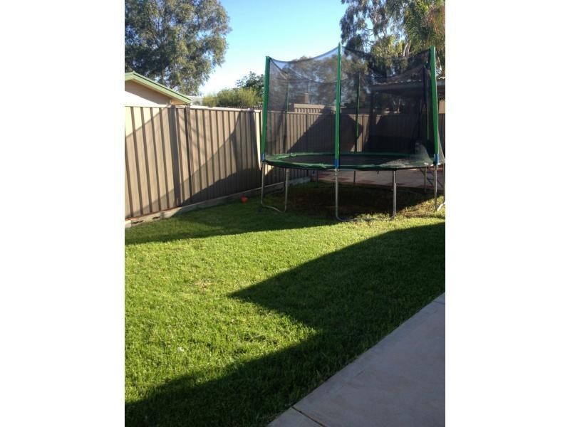 30 Bopeechee Street, Roxby Downs SA 5725