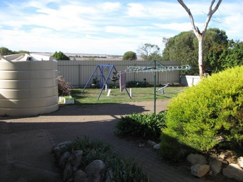 5 Belmont Crescent, Maitland SA 5573