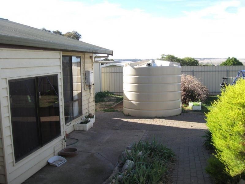 5 Belmont Crescent, Maitland SA 5573