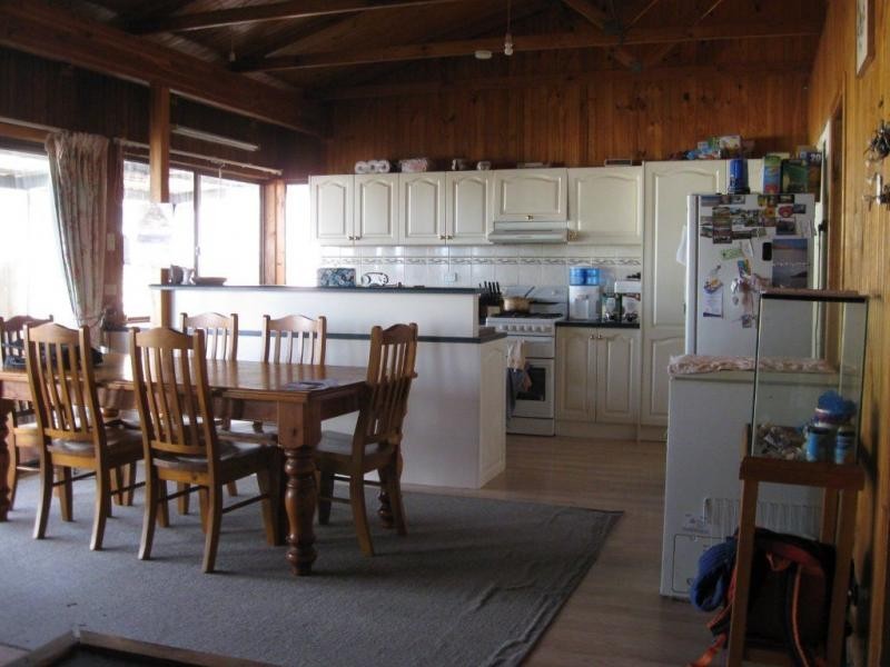 5 Belmont Crescent, Maitland SA 5573