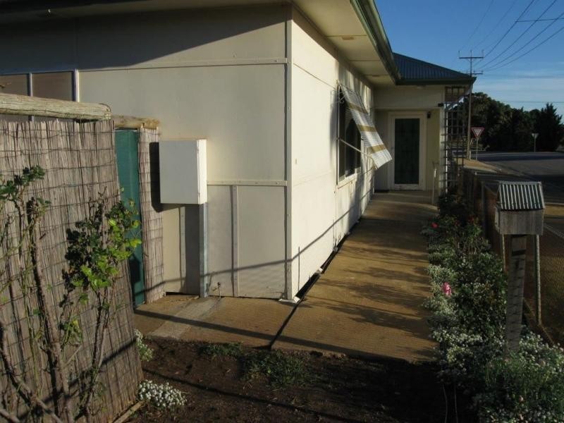 13 Maitland Terrace, Maitland SA 5573