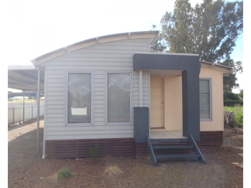 26 Houghton Street, Jamestown SA 5491