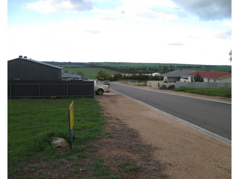 2 Elias Street, Maitland SA 5573