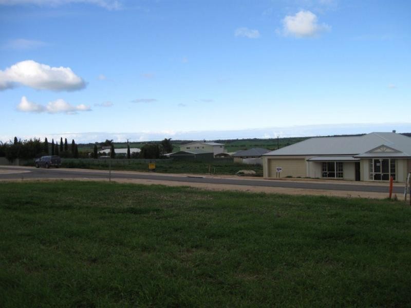 4 St Ledger Avenue, Maitland SA 5573