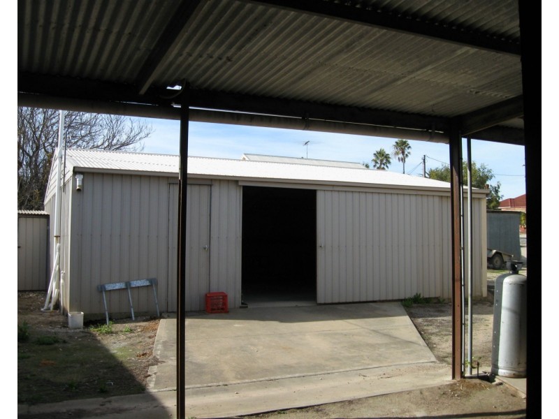 17-21 Roberts Street, Maitland SA 5573