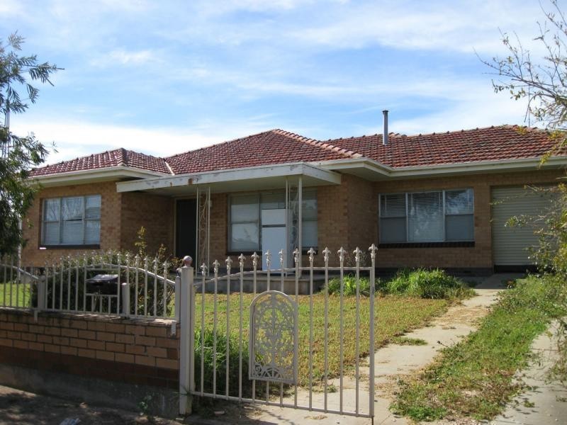 7 Ynoo Avenue, Maitland SA 5573