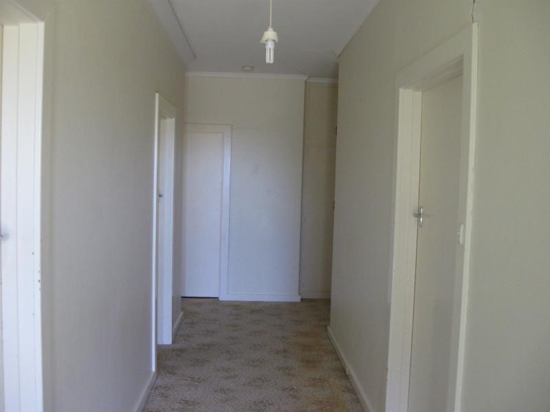 7 Ynoo Avenue, Maitland SA 5573
