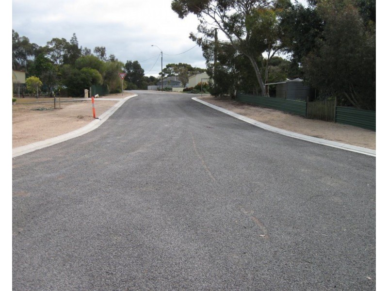 6 Aaron Street, Maitland SA 5573