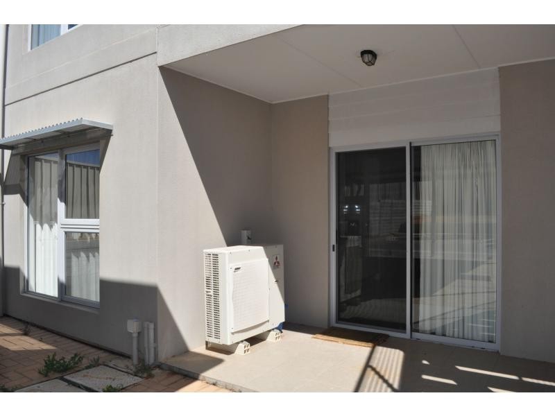 19 45-47 Stuart Road, Roxby Downs SA 5725