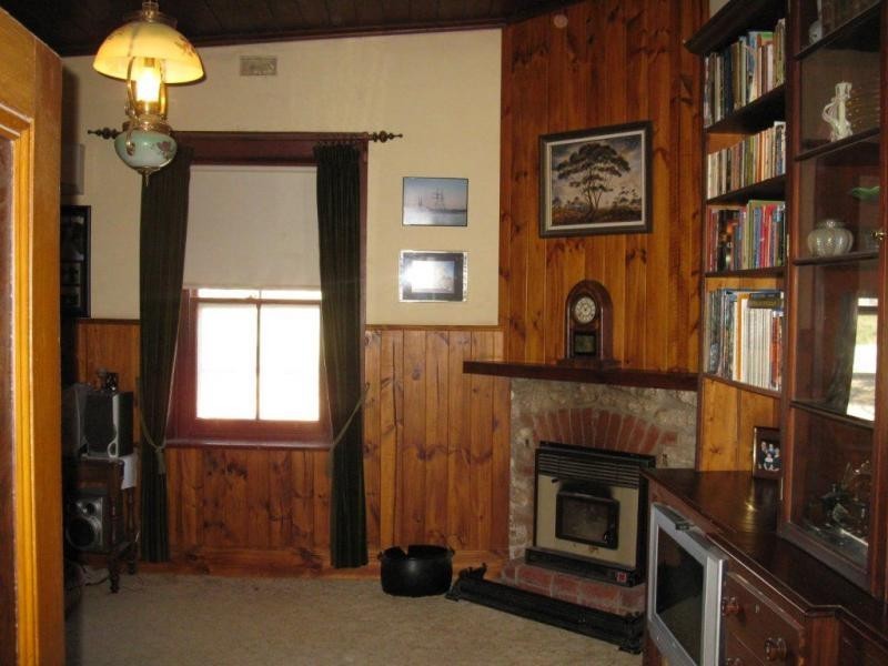 804 South Kilkerran Road, Port Victoria SA 5573