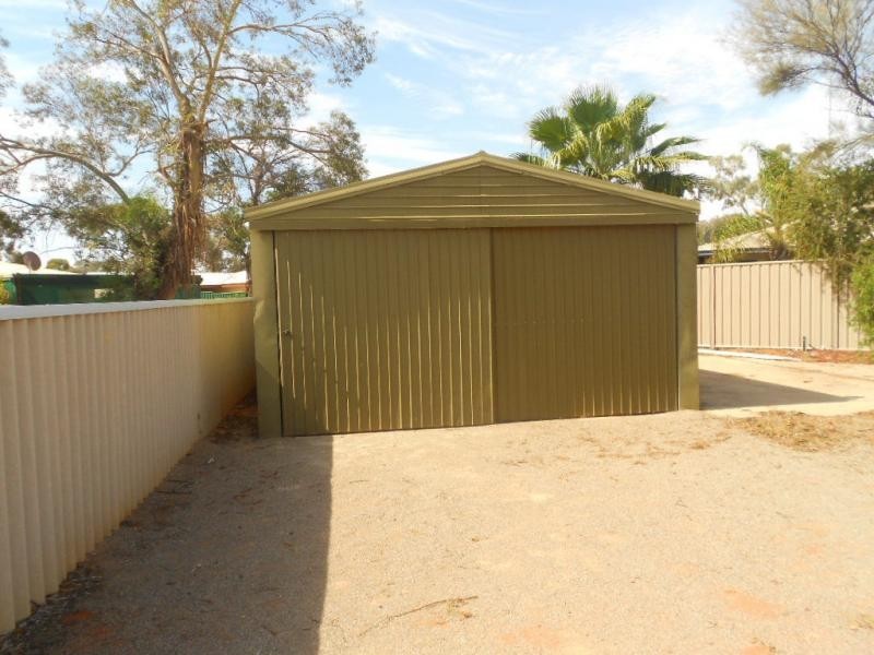 15 Mirra Street, Roxby Downs SA 5725