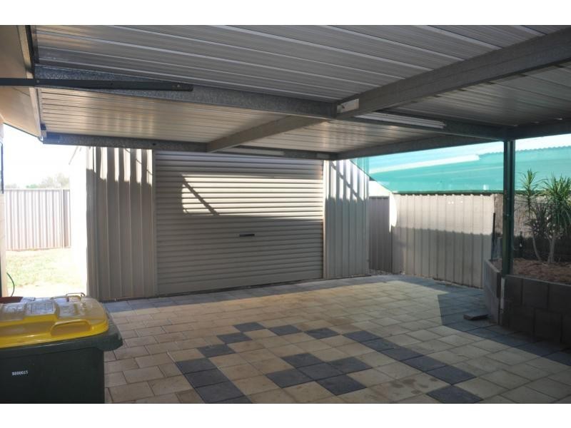 10/30 Burgoyne Street, The Dunes Estate, Roxby Downs SA 5725