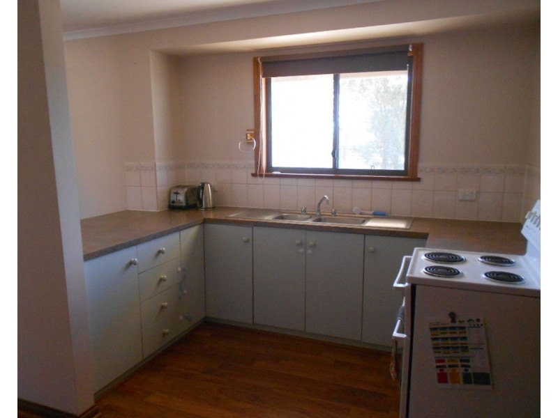 33 Finniss Street, Roxby Downs SA 5725