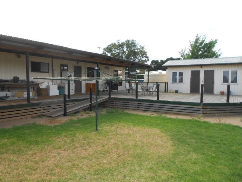 56 West Terrace, Laura SA 5480