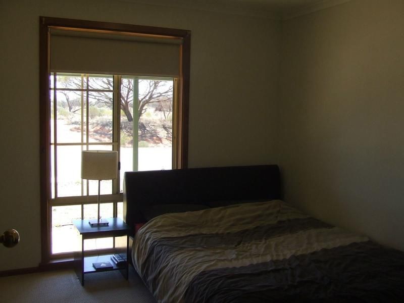 86 Axehead Road, Roxby Downs SA 5725