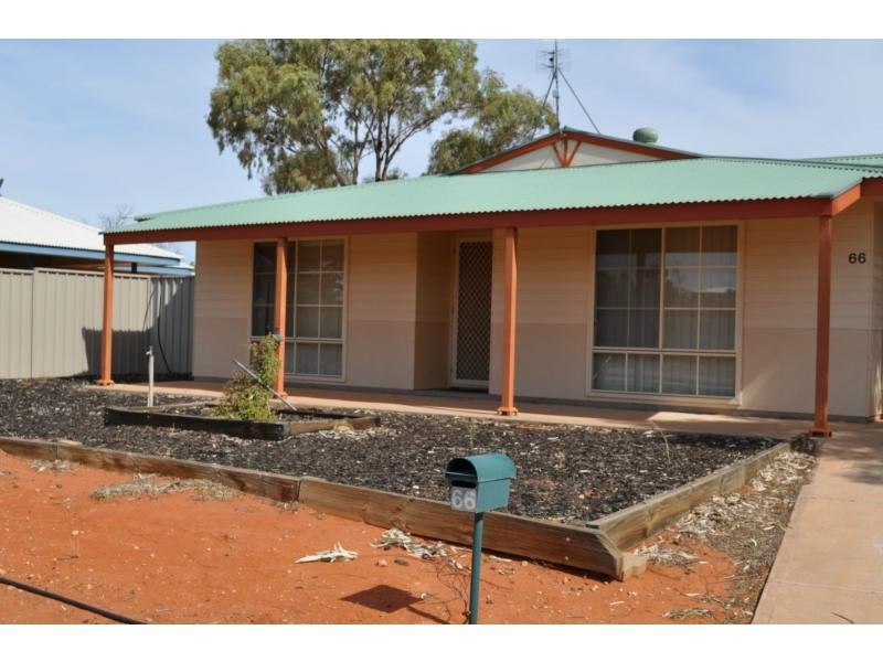 66 Stuart Road, Roxby Downs SA 5725