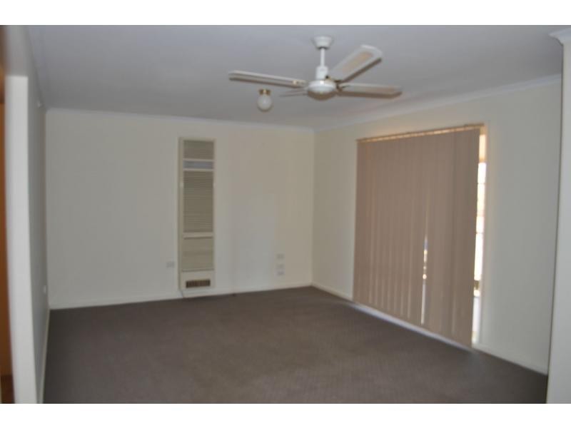 66 Stuart Road, Roxby Downs SA 5725
