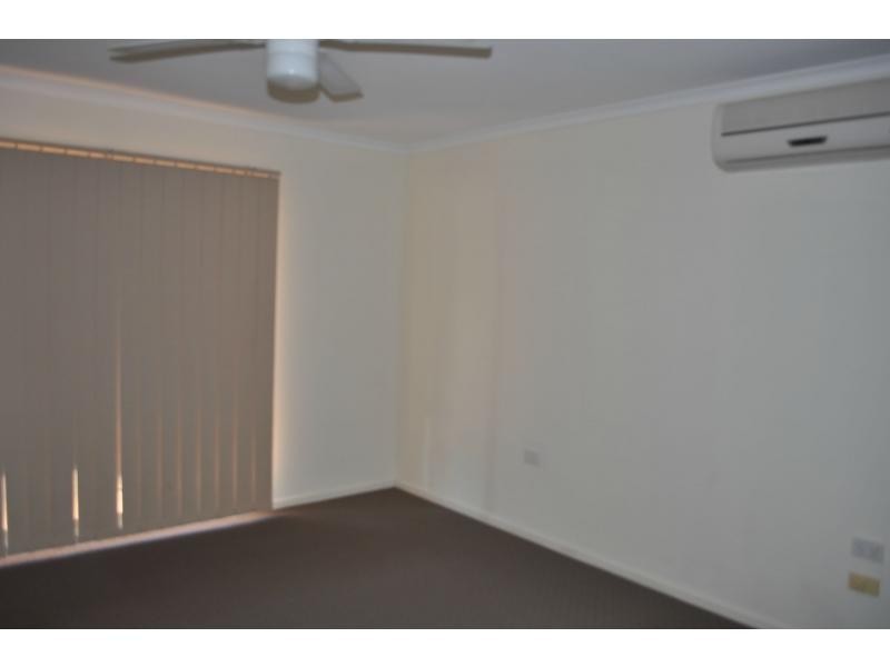 66 Stuart Road, Roxby Downs SA 5725