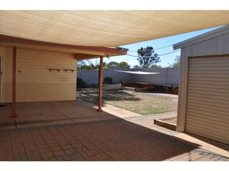 66 Stuart Road, Roxby Downs SA 5725