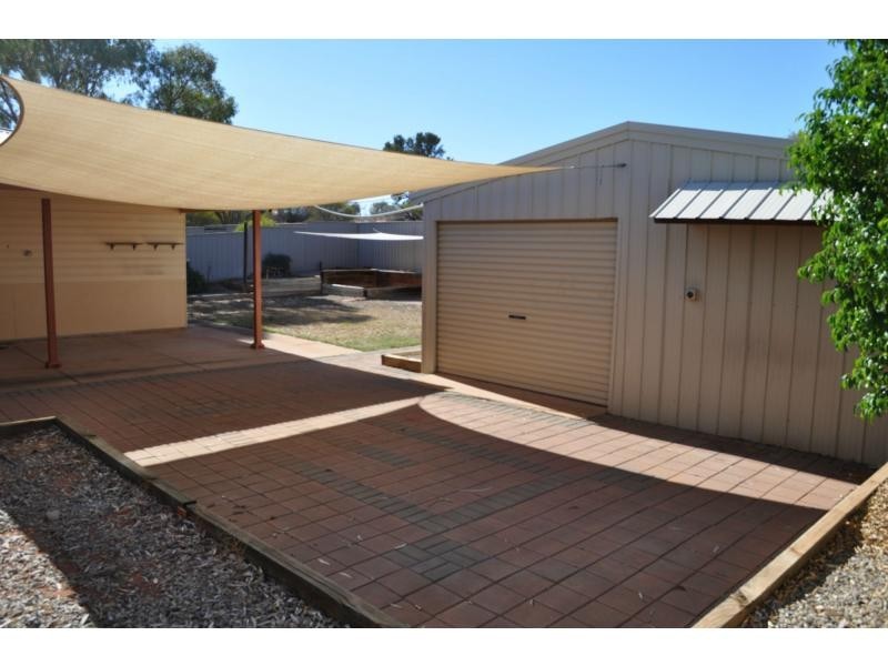 66 Stuart Road, Roxby Downs SA 5725