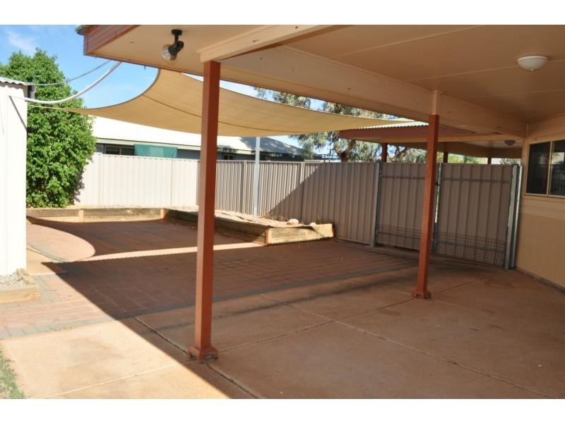 66 Stuart Road, Roxby Downs SA 5725