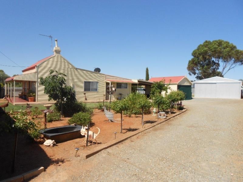 11 Boucaut Road, Jamestown SA 5491