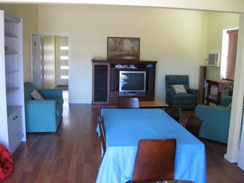 28-30 Samuel Street, Maitland SA 5573