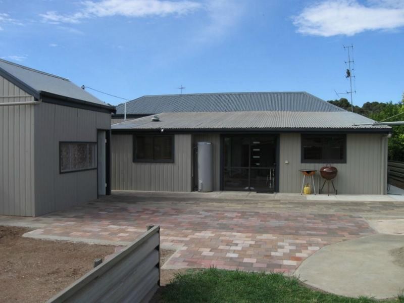 28-30 Samuel Street, Maitland SA 5573