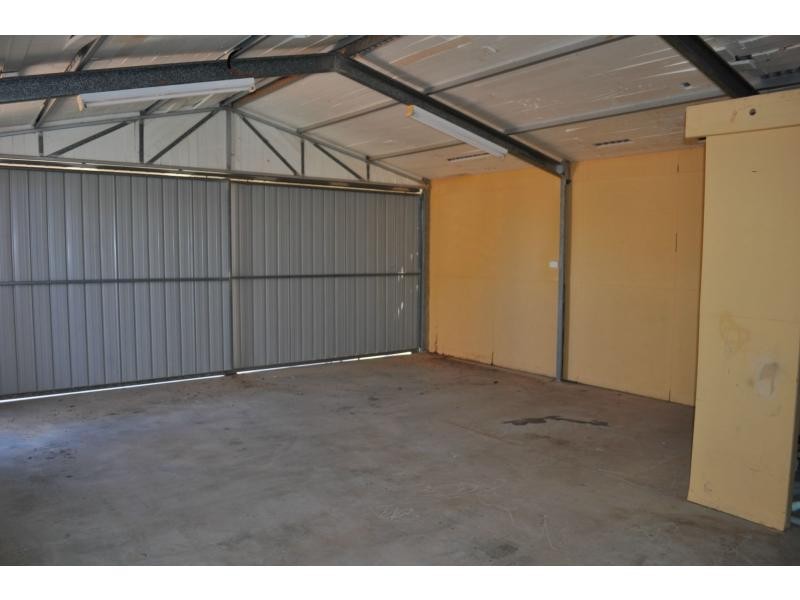 80 Stuart road, Roxby Downs SA 5725