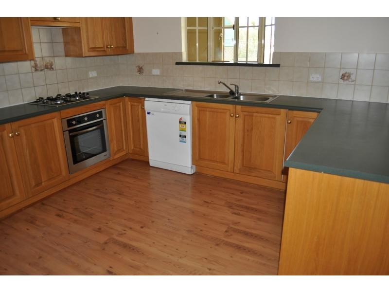 7 Emeroo Street, Roxby Downs SA 5725