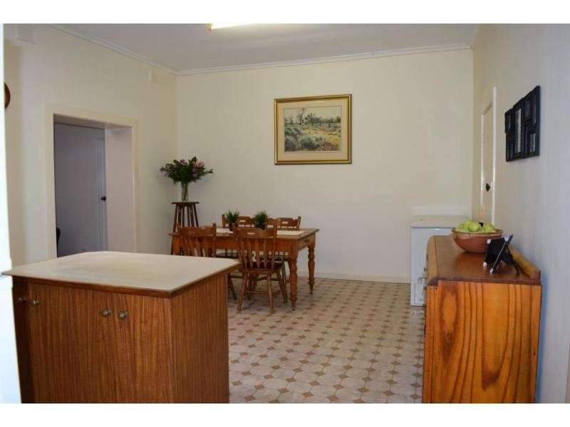 4 Eyre Road, Crystal Brook SA 5523