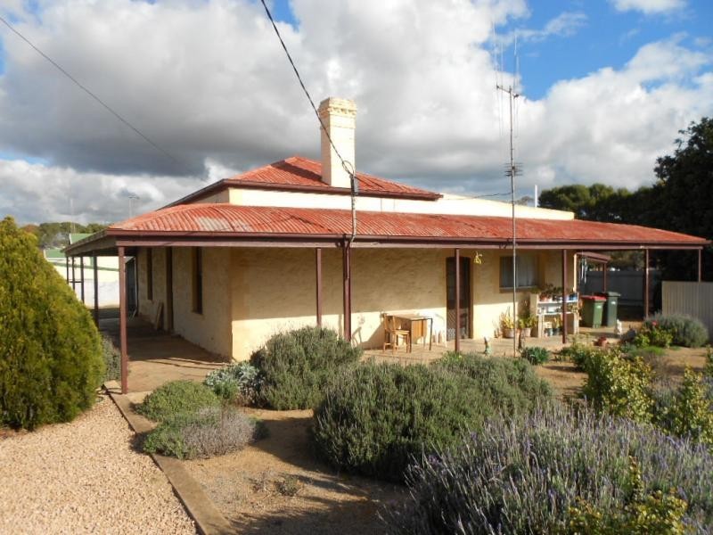 26 Edwin Street, Booleroo Centre SA 5482
