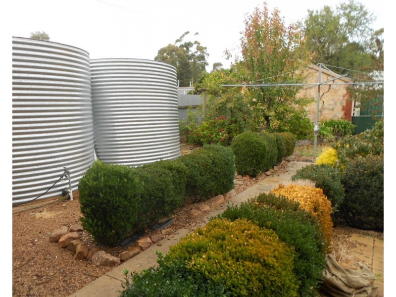 37 Cumnock Street, Jamestown SA 5491