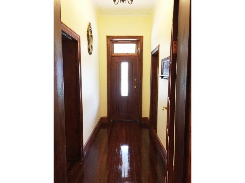 26 Cross Street, Gladstone SA 5473