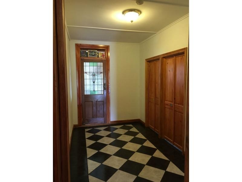 26 Cross Street, Gladstone SA 5473