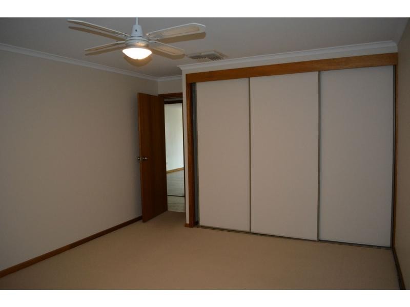 113 STUART Road, Roxby Downs SA 5725