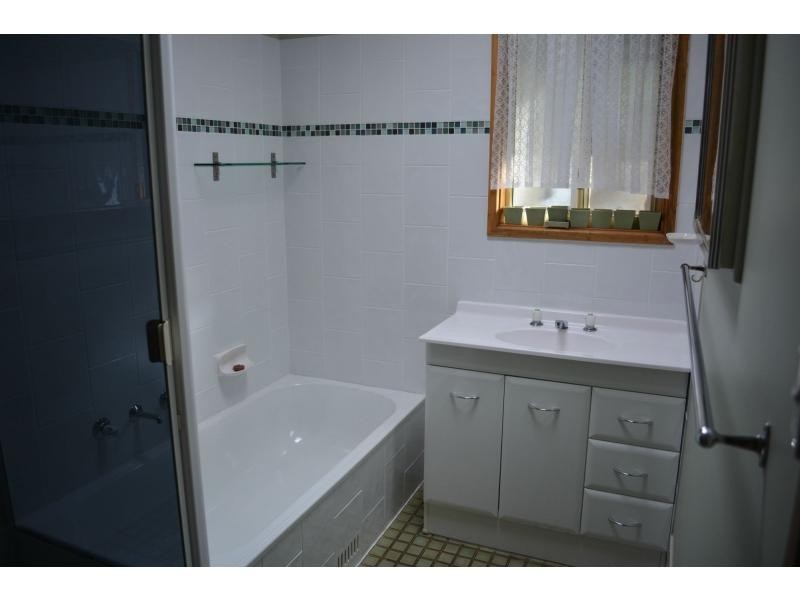 113 STUART Road, Roxby Downs SA 5725