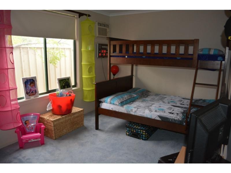 17 FINNISS STREET, Roxby Downs SA 5725