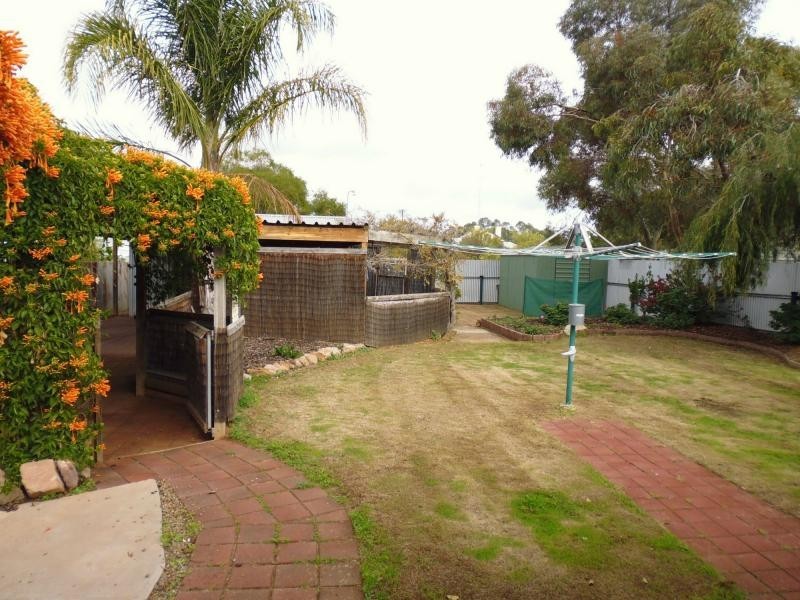 40 Mais Terrace, Crystal Brook SA 5523
