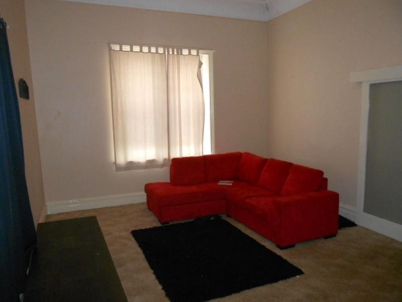 9 Dutton Street, Jamestown SA 5491