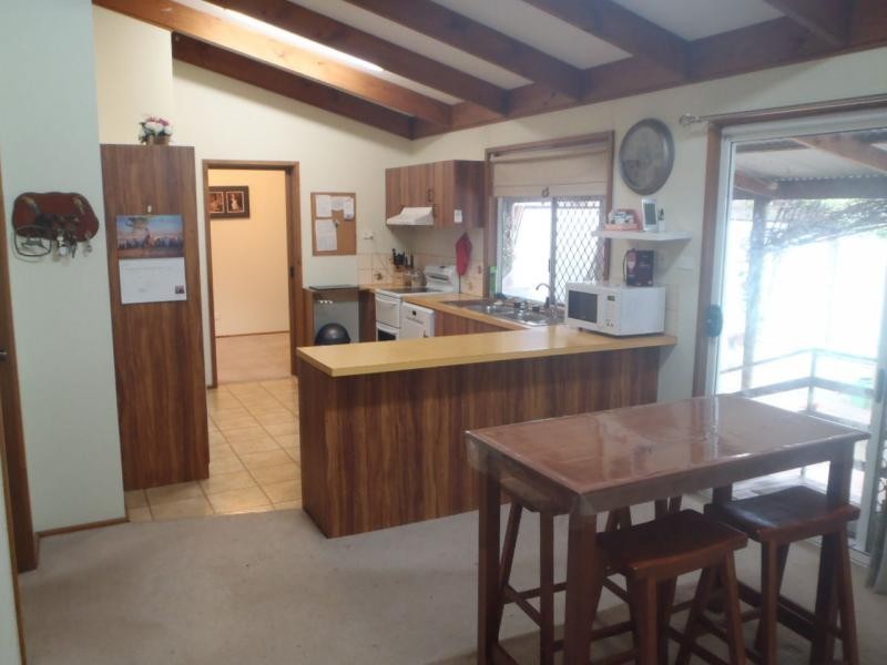 16 South Terrace, Jamestown SA 5491