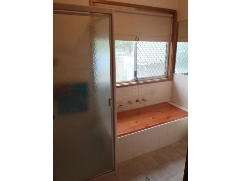 16 South Terrace, Jamestown SA 5491