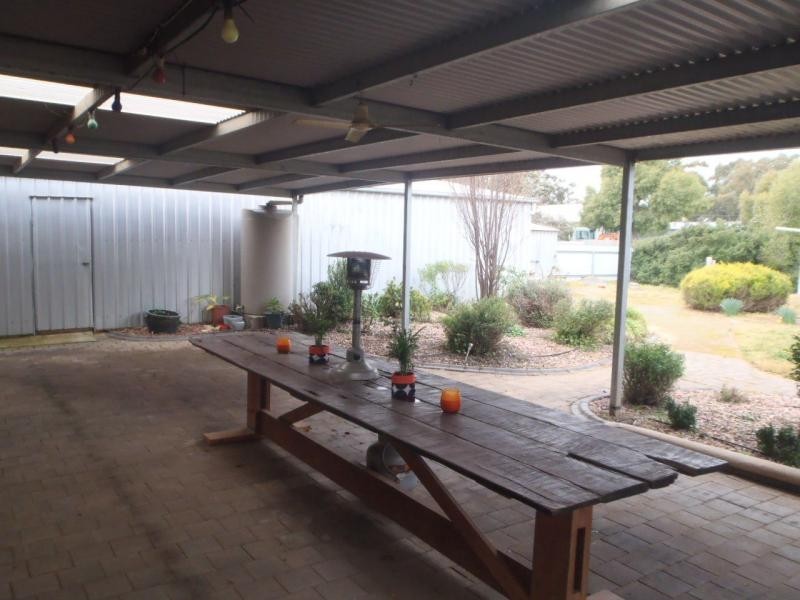 11 Clyde Street, Jamestown SA 5491