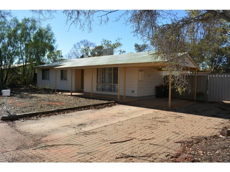 66 Pioneer Drive, Roxby Downs SA 5725