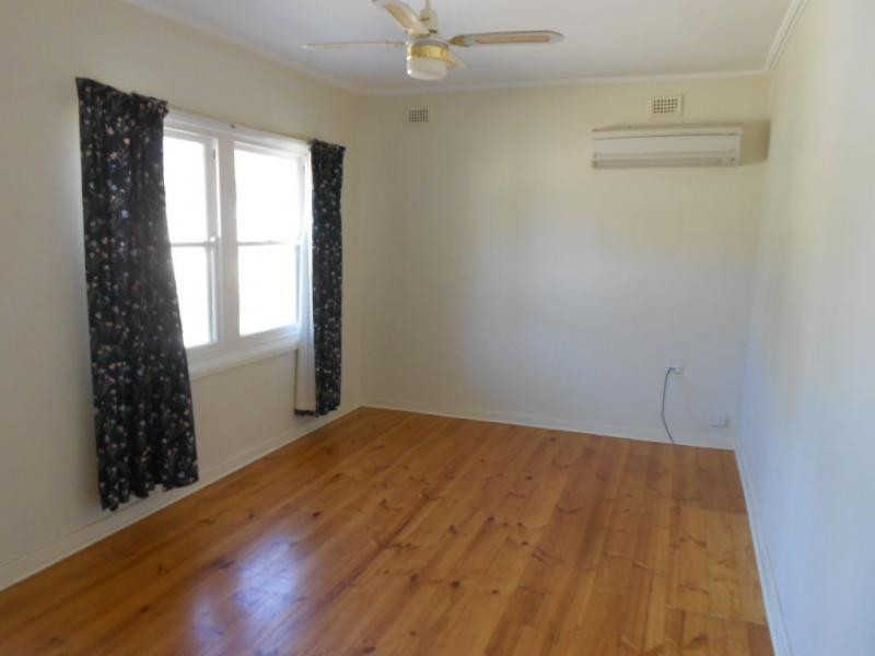 10 Clyde Street, Jamestown SA 5491